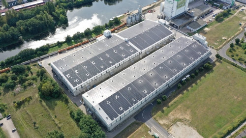 IROC® DP / Bis zu 30° Dachneigung ohne Dachdurchdringung / Der Deutsche Hersteller für Photovoltaik-Unterkonstruktionen BK Solar System präsentiert auf der SolarSolutions-Düsseldorf seinen Kassenschlager